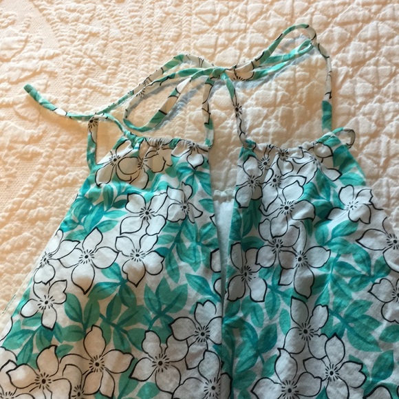 So cute a-line halter top. - Picture 3 of 3